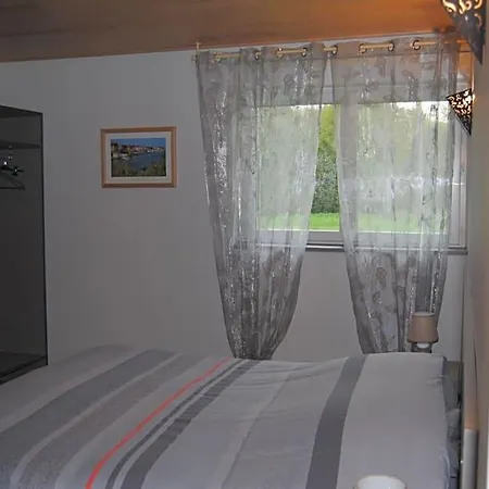 Bed & Breakfast Moulin De Rouchillou