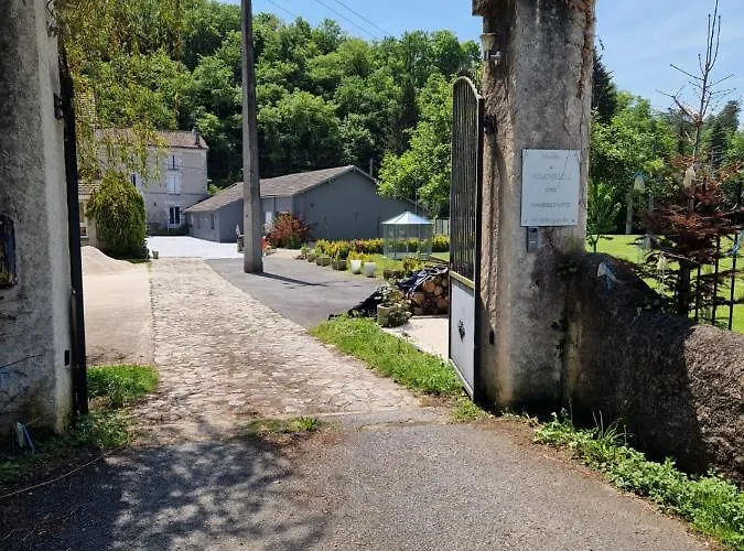 Moulin De Rouchillou 3* Saint-Martial-de-Valette