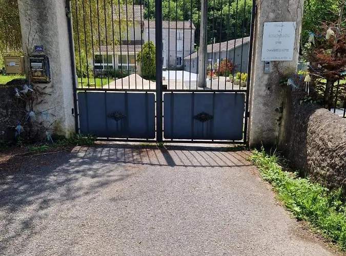 Bed & Breakfast Moulin De Rouchillou 3*